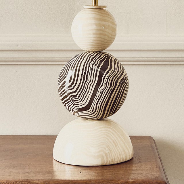 Ceramic Edison Bi-Coloured Marble Table Lamp by Henry Holland Studio For Sale - Image 4 of 5