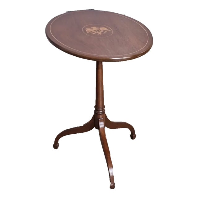 Kittinger Historic Newport Federal Style Mahogany Tilt Top Table Eagle Inlay For Sale