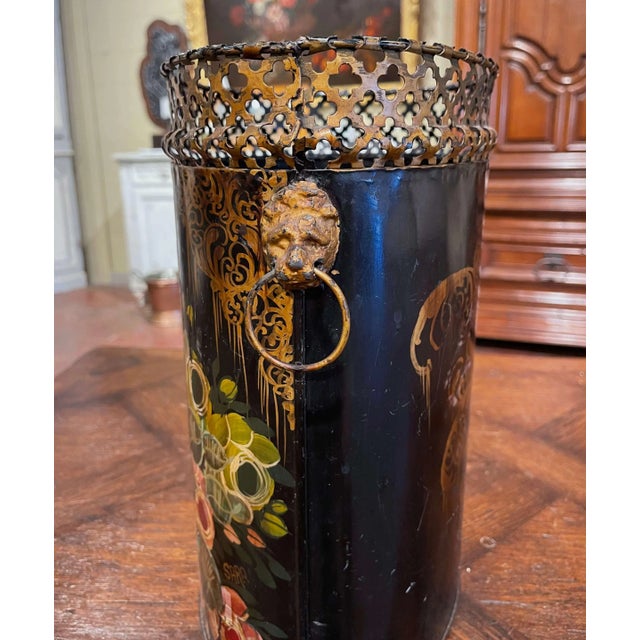 Mid-Century French Hand Painted and Gilt Tole Basket With Floral Decor For Sale - Image 9 of 11