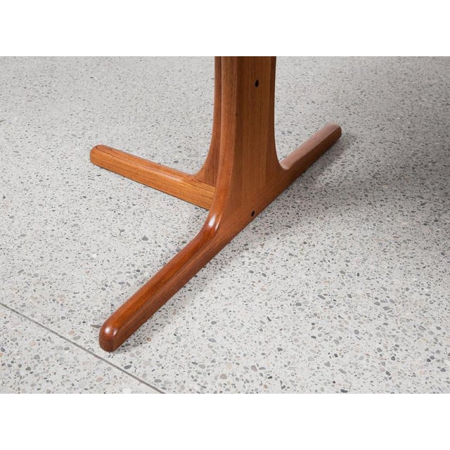 Midcentury Danish Round Teak Dining Table with 2 Extensions 1960s - Central Leg attributed to Erling Torvits For Sale - Image 6 of 12