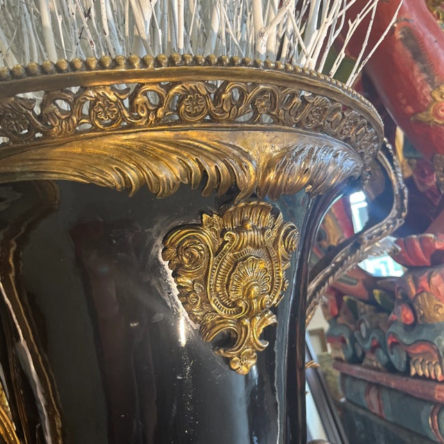 Black and Bronze Floor Vase in the Style of Italian Baroque For Sale In Miami - Image 6 of 13
