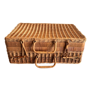 Vintage Wicker Picnic Basket/ Rattan Storage Case With Handles