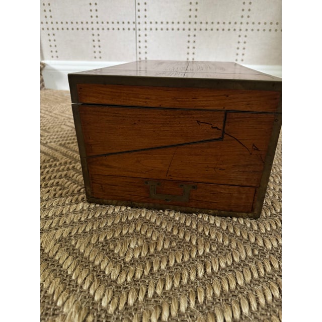 Antique English Campaign Victorian Era Portable Lap Desk For Sale In New York - Image 6 of 9