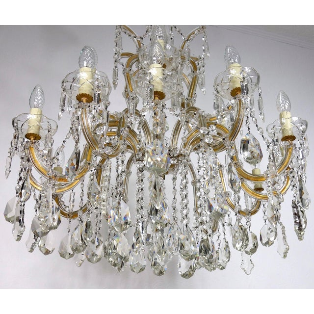 1990s Crystal 18-Light Chandelier, 1990s For Sale - Image 5 of 17
