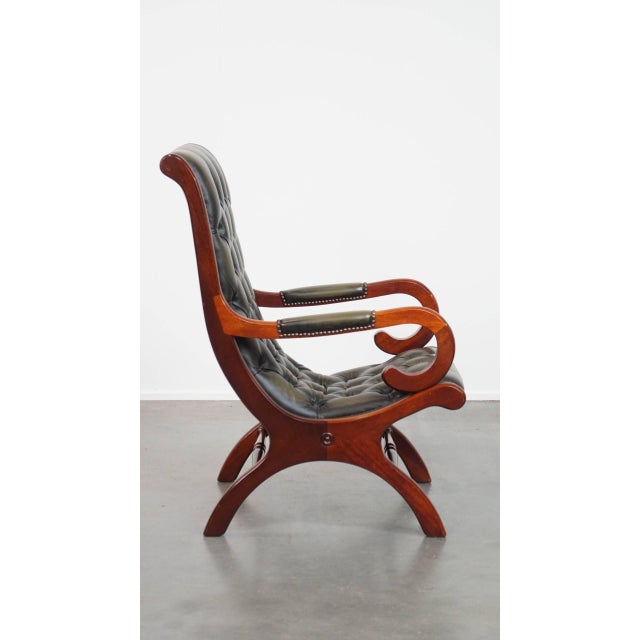 English Chesterfield Chair in Green Cowhide For Sale - Image 3 of 14