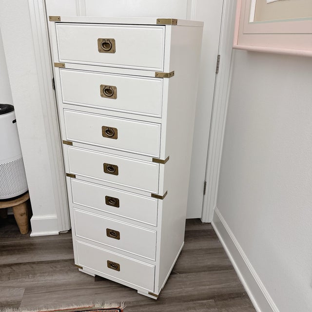 1960s 1960s Thomasville Vintage Hollywood Regency White & Gold Campaign Tall Lingerie Dresser Chest For Sale - Image 5 of 9