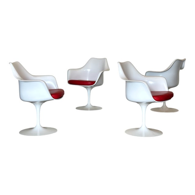 Tulip Swivel Chairs by Eero Saarinen for Knoll International, 2017, Set of 4 For Sale