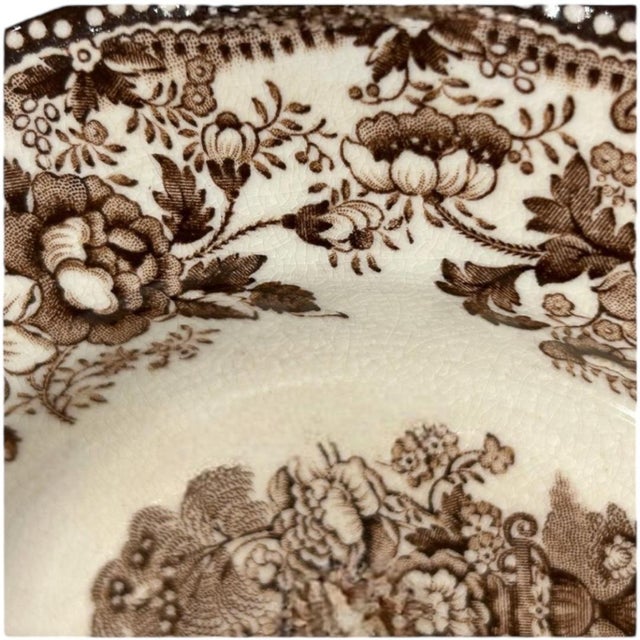Vintage Royal Staffordshire “Tonquin” English Soup Dessert Bowls- Set of 4 For Sale - Image 4 of 6