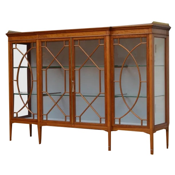 Edwardian Mahogany and Inlaid Display Cabinet, 1900s For Sale