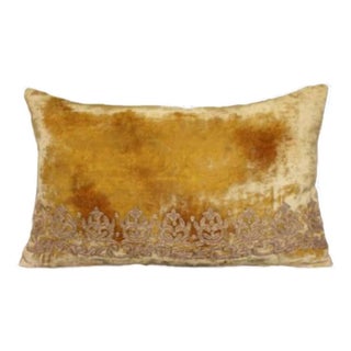 Antiquity Shaded Oro Pillowcase For Sale