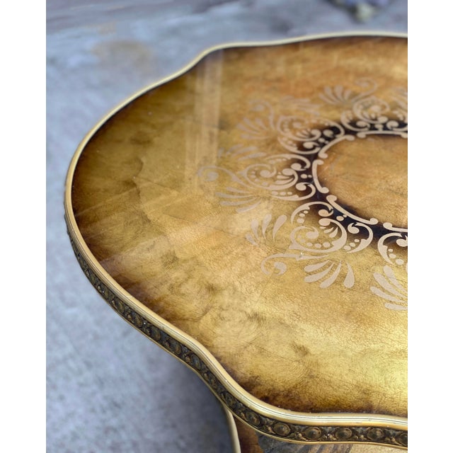 Hollywood Regency Vintage Italian Hollywood Regency Brass Gilded Glass Top End Table For Sale - Image 3 of 13