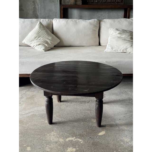 Vintage Round Coffee Table in Indonesian Teak with Turned Legs, 1960s For Sale - Image 4 of 15