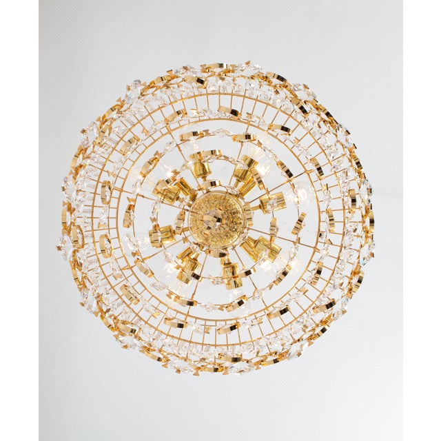 Large Gilt Brass and Crystal Chandelier attributed to Palwa, Germany, 1970s For Sale - Image 12 of 18