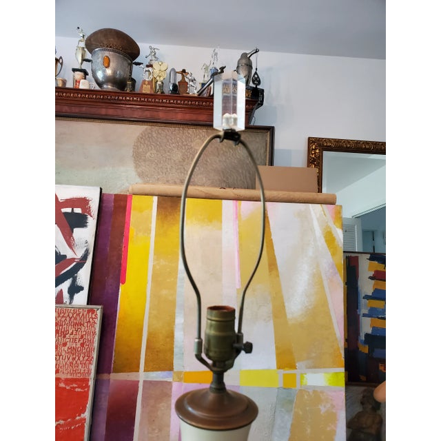 Mid-Century Modern Italian Lucite / Porcelain Cream Lamps - a Pair For Sale - Image 4 of 7