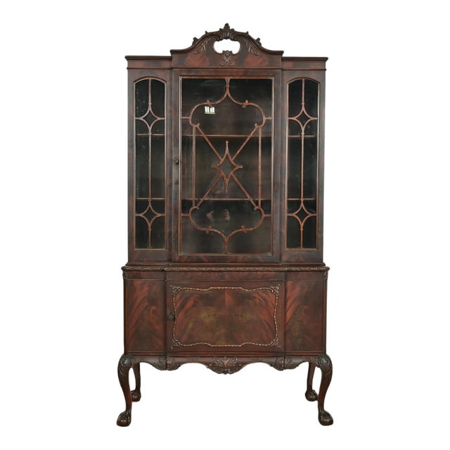Romweber Chippendale Flame Mahogany Breakfront Bookcase Cabinet, Circa 1920s For Sale