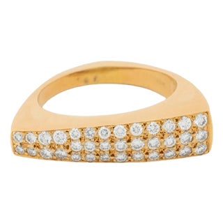 18k Yellow Gold and Pave Diamond Ring For Sale