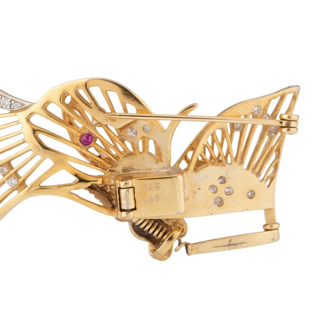 Contemporary 1990s 14k Yellow Gold Entremblant Butterfly Brooch With Diamonds & Gemstone Accents For Sale - Image 3 of 6