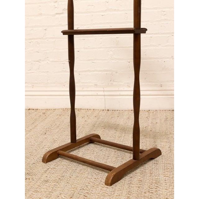 Burnt Umber Vintage Mid-Century Modern Gentleman’s Valet Stand in Walnut For Sale - Image 8 of 10