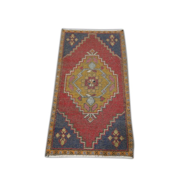 1960s Red & Blue Geometric Design Handwoven Wool Vintage Turkish Mini Rug 1'9" X 3'5" For Sale - Image 4 of 5