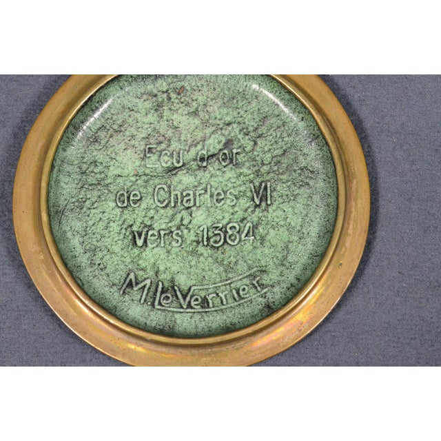 Max Le Verrier French Art Deco Bronze “Écu D’Or” Lidded Box, Circa 1930 For Sale - Image 10 of 14