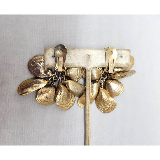 Gold Vintage 1980 Signed Napier Goldtone Shell Cluster Dangle Clip Earrings - 2 Pieces For Sale - Image 8 of 8