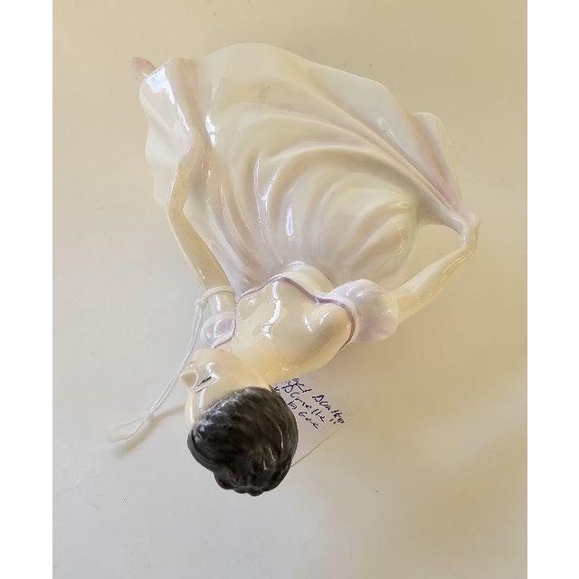 Glass 1990 Royal Doulton Danielle Figurine - Peter a Gee For Sale - Image 7 of 9
