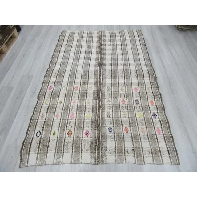 Mid-Century Modern Vintage Modern Turkish Kilim Rug - 5′ × 7′9″ For Sale - Image 3 of 6