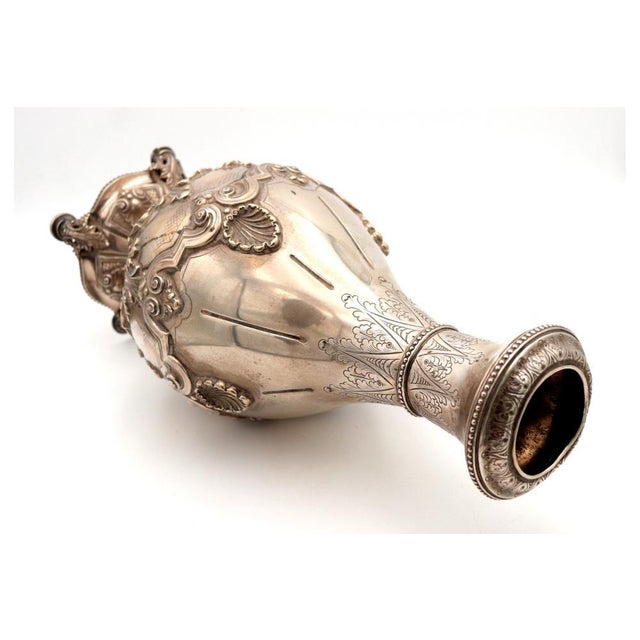 Silver Vase with Shell Reliefs For Sale - Image 3 of 7