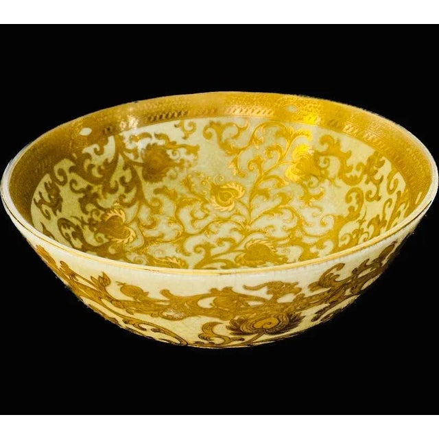 Antique Chinese Porcelain Centerpiece Bowl For Sale In Miami - Image 6 of 11