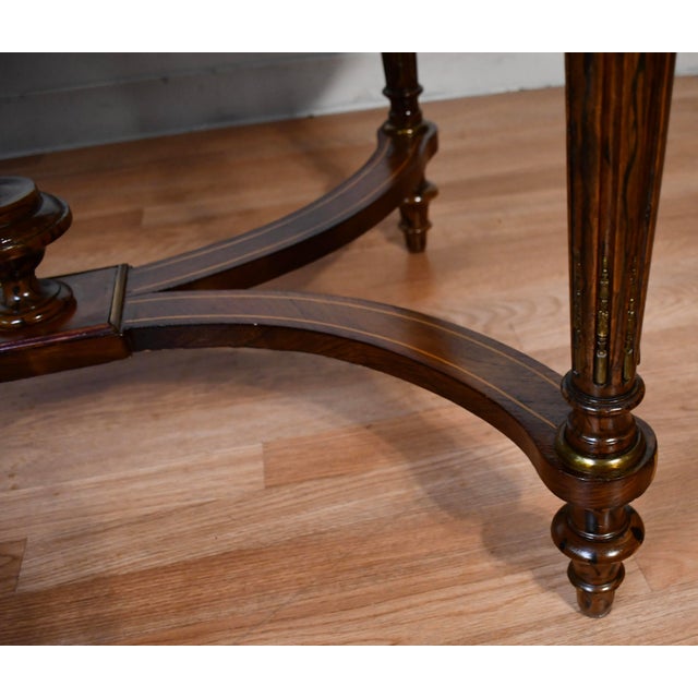 19th French Louis XV Rosewood Inlaid Center Table With Ormolu Mounts Desk For Sale - Image 4 of 18
