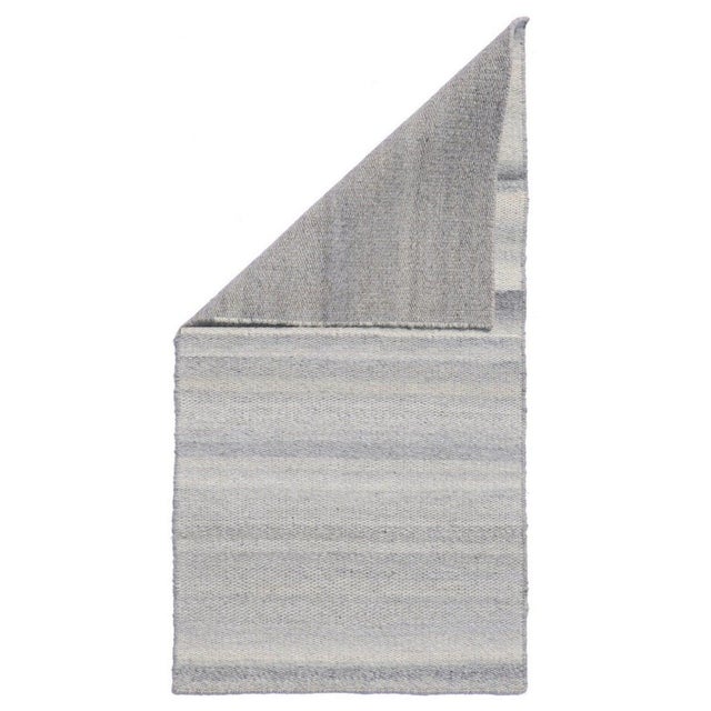 Gray 3x5 Gray Handwoven Wool Viscose Subtle Linear Texture Geometric Carpet Rug For Sale - Image 8 of 12