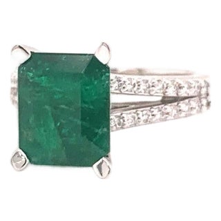 Diamond Emerald Platinum Ring 4.60 TCW Certified, Size 6.5 For Sale