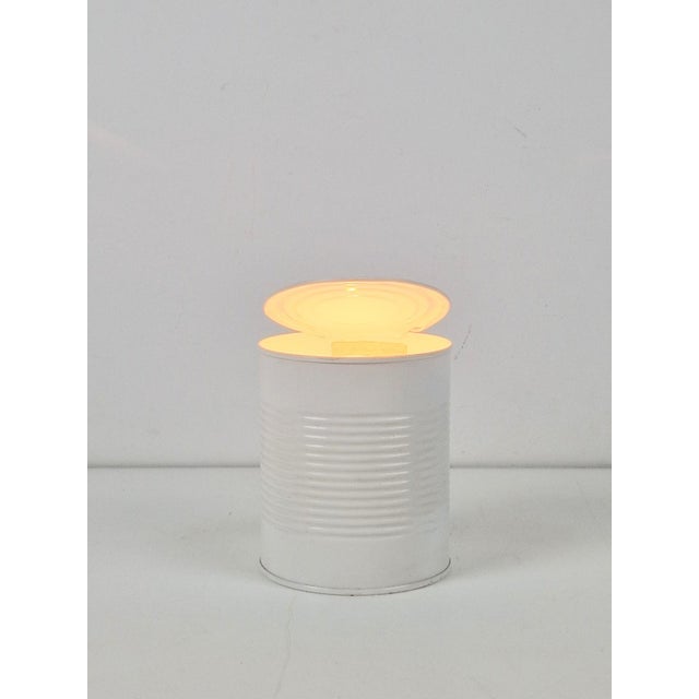 White Pop Art White Metal Can Table Lamp by Vrieland, 1970s For Sale - Image 8 of 10