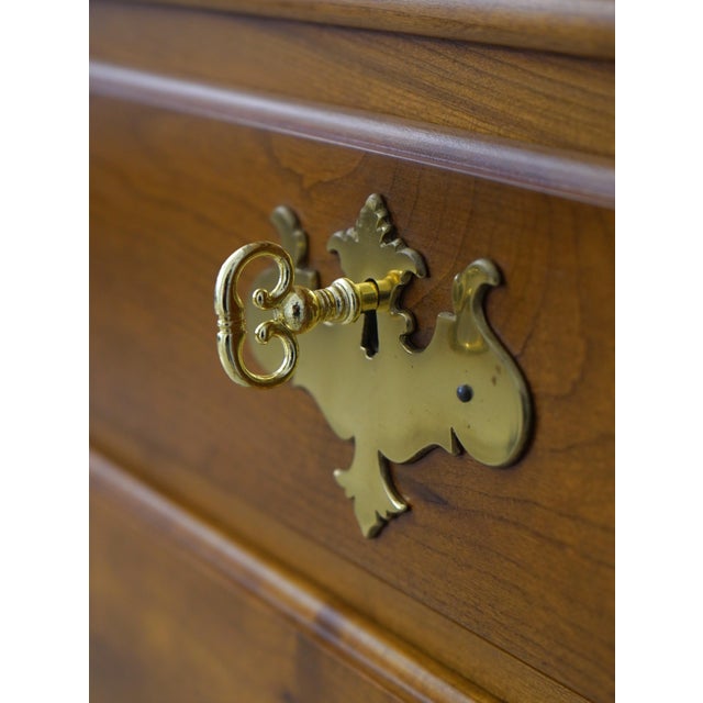 Stickley Cherry New England Queen Anne Highboy For Sale In Philadelphia - Image 6 of 18