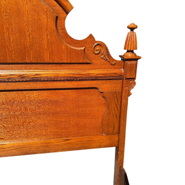 1990s Lexington Carved Victorian Mansion Oak Bed - Queen Size For Sale In Tampa - Image 6 of 16