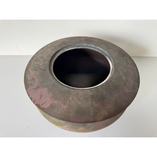 1980s 1980’s Vintage Art Raku Studio Pottery Vase / Vessel – Unsigned For Sale - Image 5 of 12