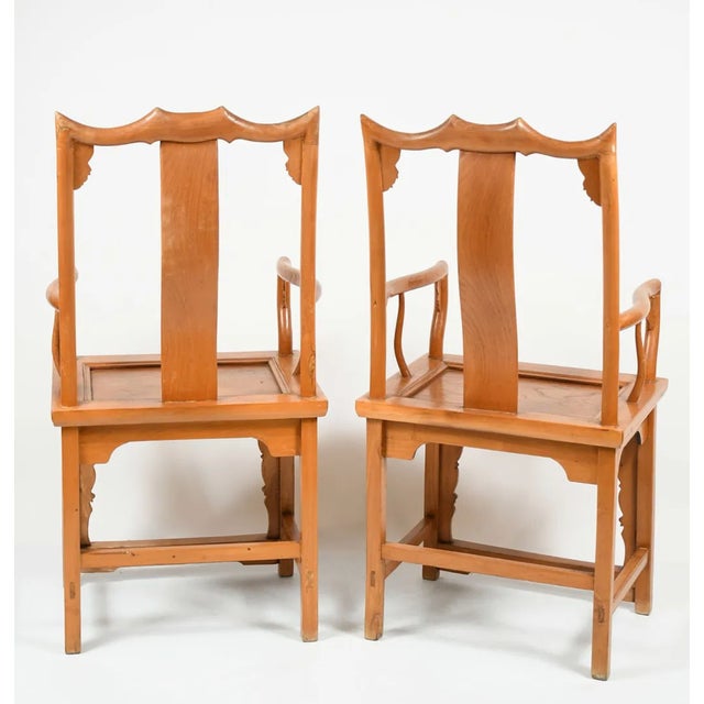 Chinese Antique Qing Dynasty Golden Elm Wood Chinese Official's Chairs With Bats, a Pair For Sale - Image 3 of 5