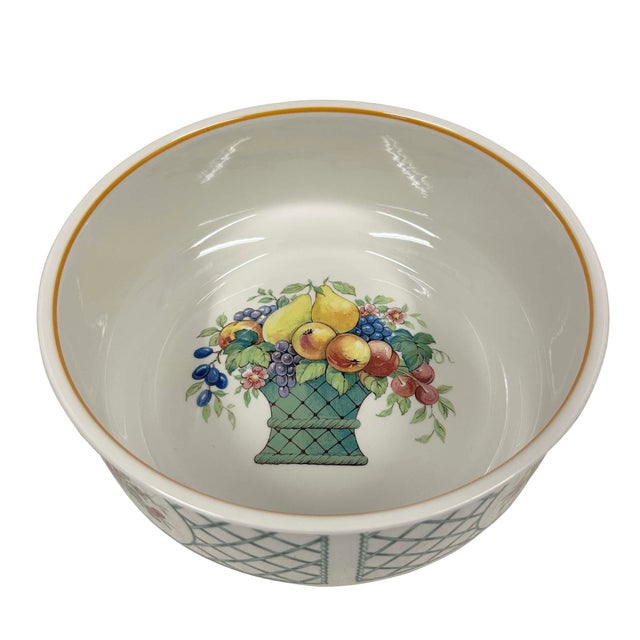 1980s Vintage Porcelain Serving Bowl in the "Basket" Pattern by Villeroy & Boch. For Sale - Image 5 of 7