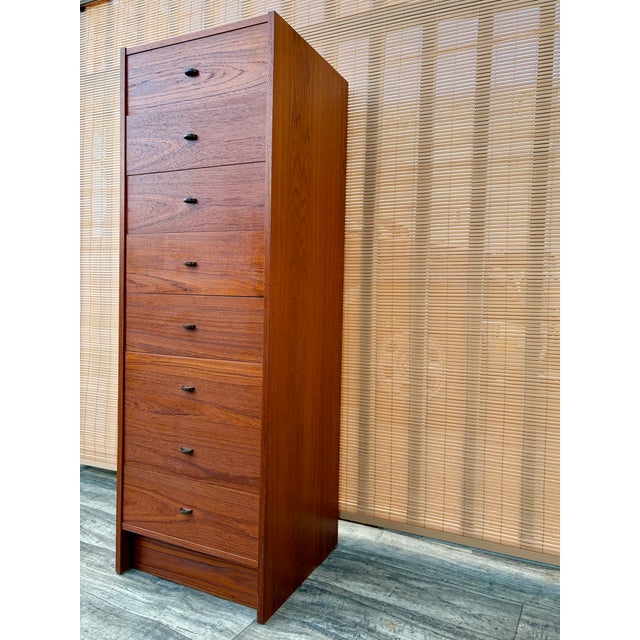 Mid Century Danish Modern Teak Highboy / Lingerie Chest of Drawers. Circa 1970s For Sale - Image 4 of 18