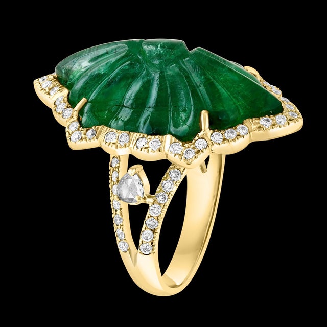 Vintage 12 Ct Natural Carved Emerald & 1.5 Ct Diamond Ring 18 Kt Yellow Gold For Sale - Image 18 of 18