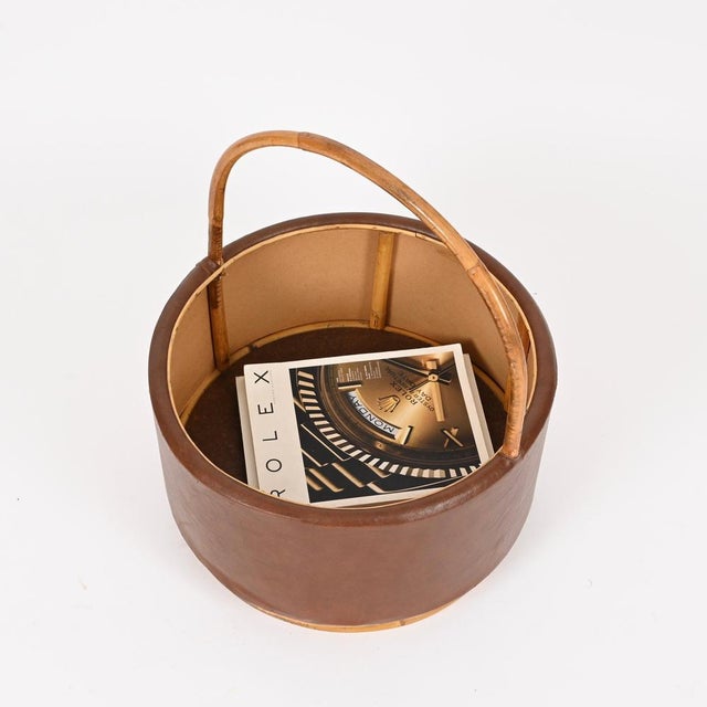 1970s Mid-Century Italian Rattan and Leather Basket, 1970s For Sale - Image 5 of 15