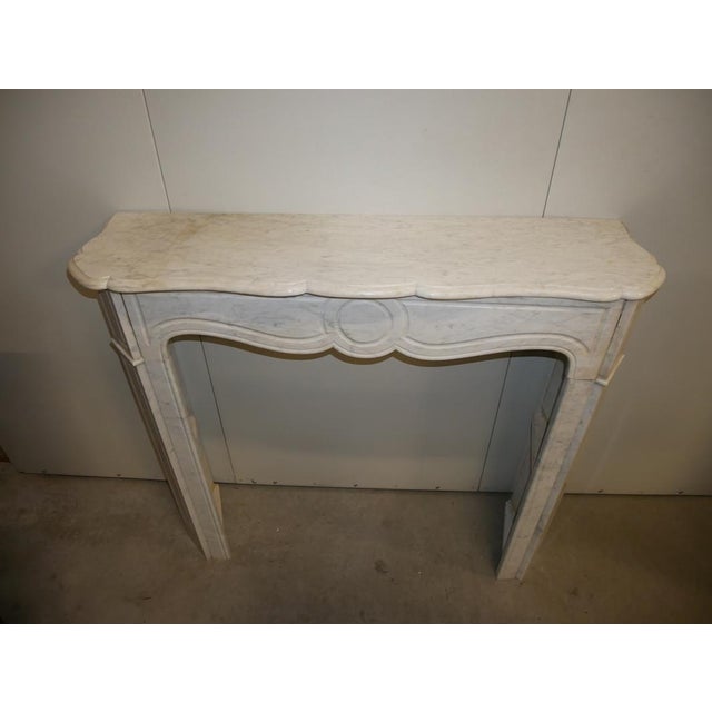Fireplace Frame in White Marble, Early 1900s For Sale - Image 14 of 18