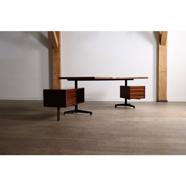 Tecno T96 Boomerang Desk by Osvaldo Borsani for Tecno, Italy, 1956 For Sale - Image 4 of 17