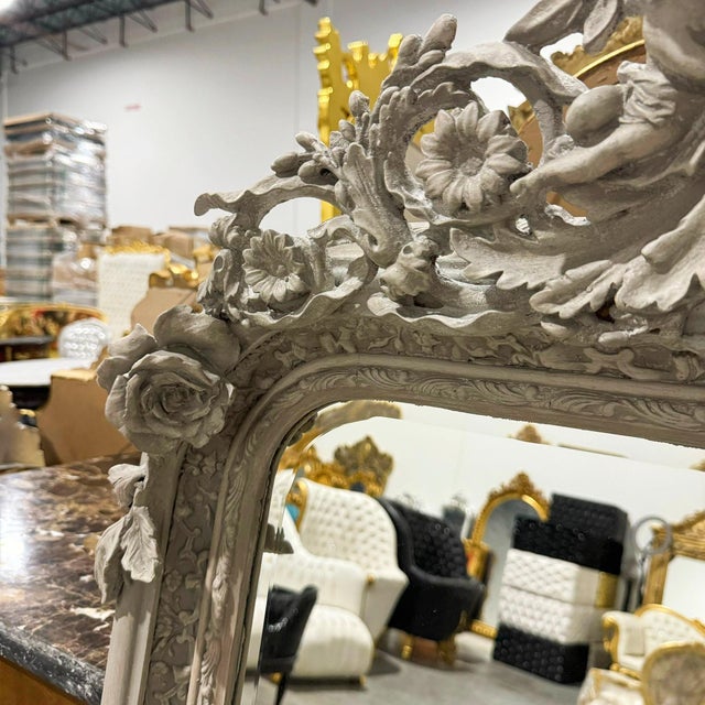 1990s French Style Bone Color Wall Mirror With Flowers Details For Sale In Miami - Image 6 of 8