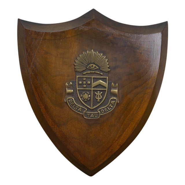 Vintage Delta Tau Delta Bronze & Walnut Fraternity Shield Wall Plaque Crest 11" For Sale
