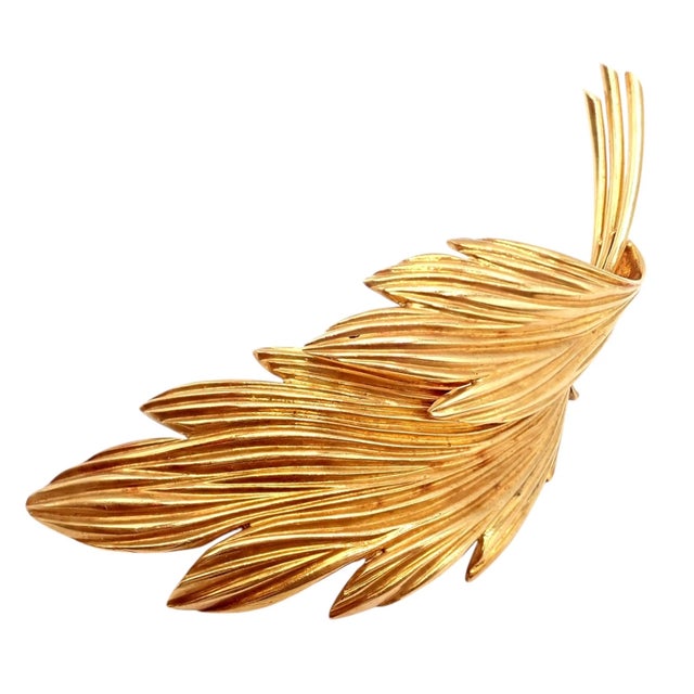 Late 20th Century Tiffany & Co. Yellow Gold French Leaf Large Pin Brooch For Sale In Philadelphia - Image 6 of 10