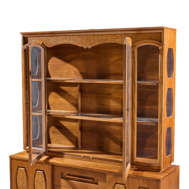 Wood Young Manufacturing Mid Century Walnut and Burlwood Credenza and Hutch For Sale - Image 7 of 13