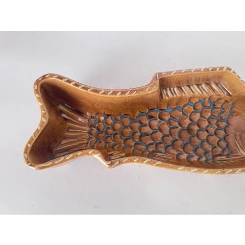 Ceramic Large Brown Ceramic Vide Poche in a Fish Form, Italy, 1960s For Sale - Image 7 of 9