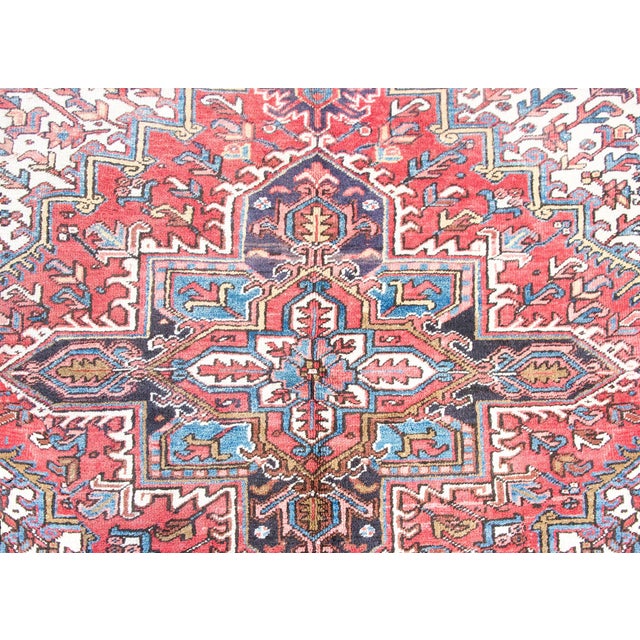 Early 20th Century Persian Heriz Rug For Sale - Image 11 of 15