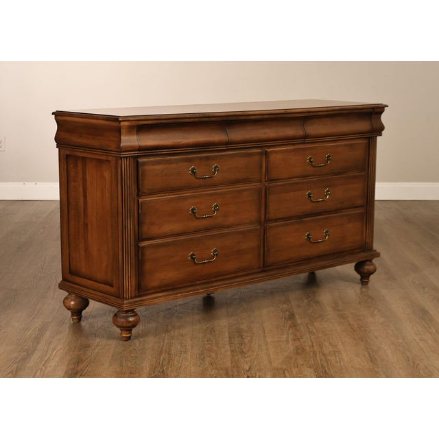 English Ethan Allen British Classics Collection 'Marques' Double Dresser For Sale - Image 3 of 18